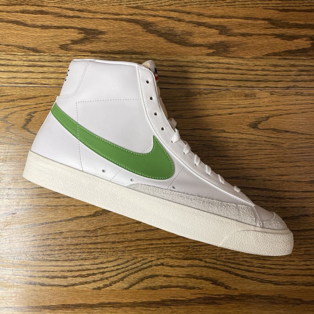 BQ6806-116 Mens Nike Blazer Mid 77 Vintage Chlorophyl White Size 14 Shoes NEW